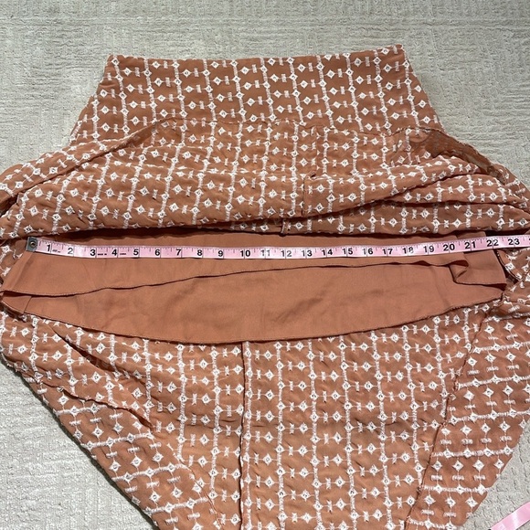 NWT WALTER BAKER Jeannie Layered Embroidered Chiffon Skirt XL - Picture 11 of 11